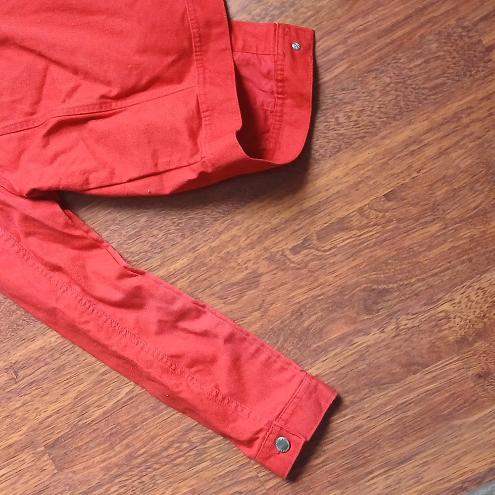 Cropped Red Denim Jacket - Picture 8 of 8